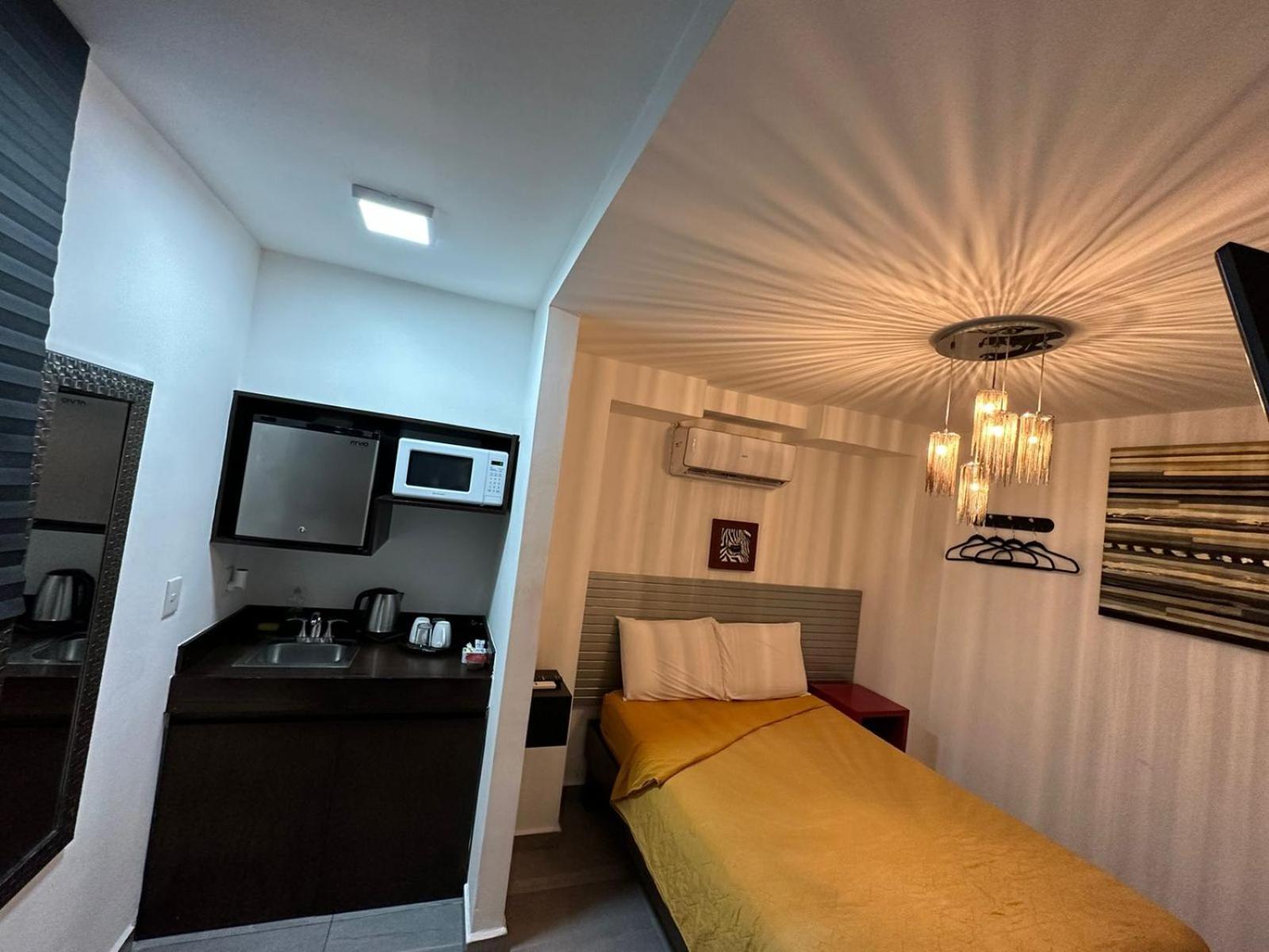 Caribbean Boutique Rooms Канкун Экстерьер фото